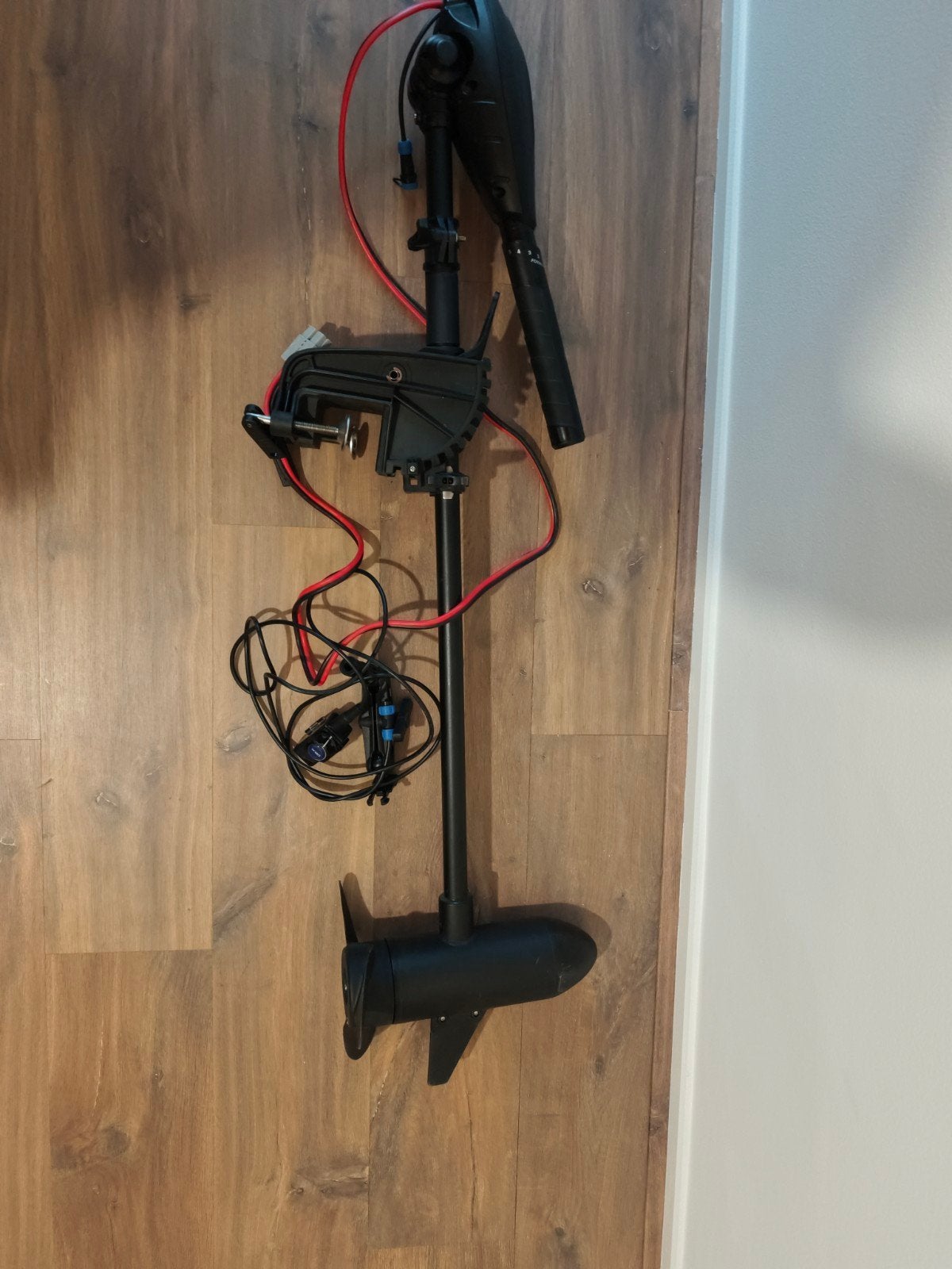 12bb haswing 55lbs 12v met controller als nieuw!, Ophalen, Zo goed als nieuw, Overige typen