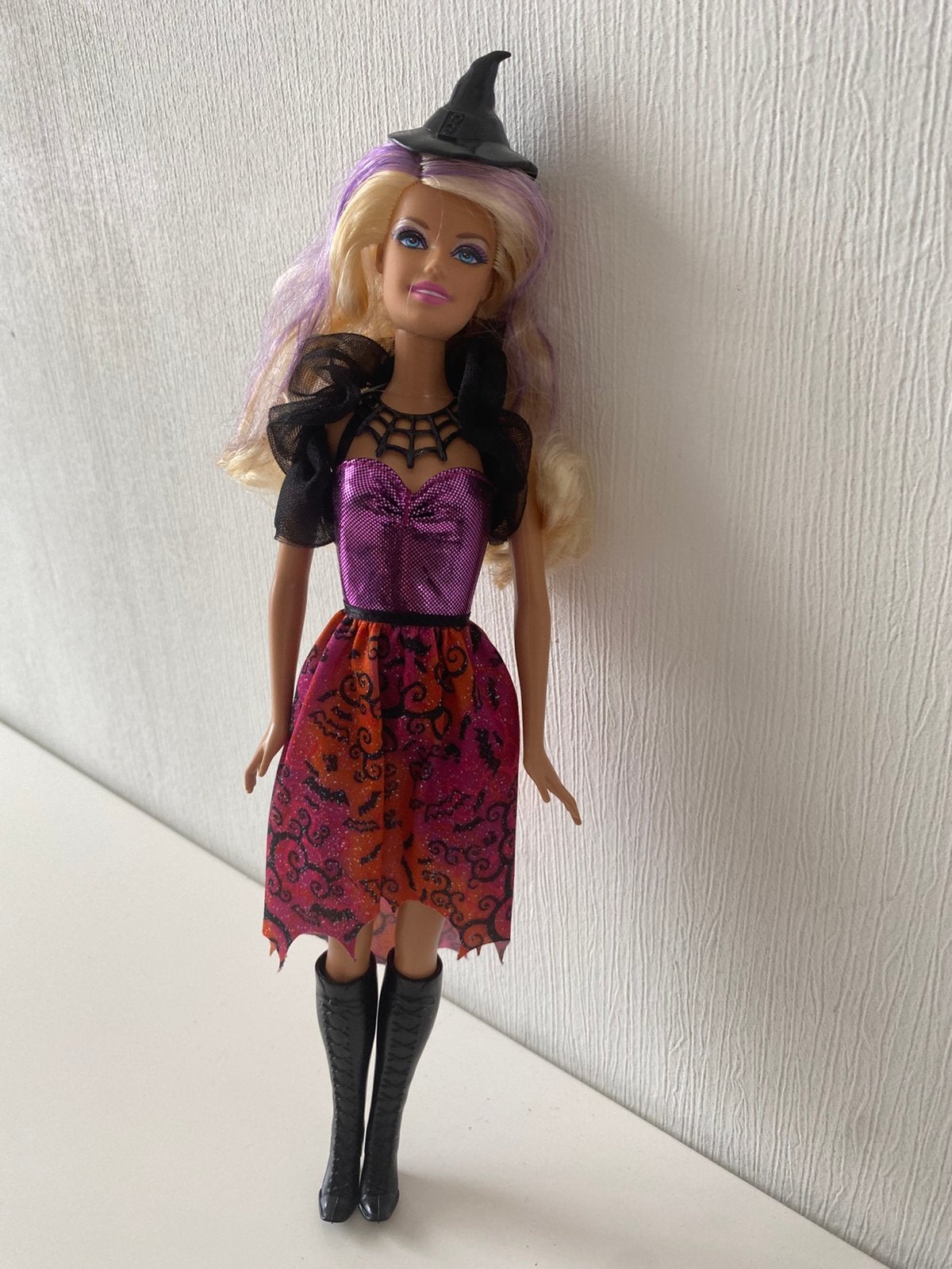 Hallooween barbbie pop, Ophalen of Verzenden, Zo goed als nieuw, Barbie