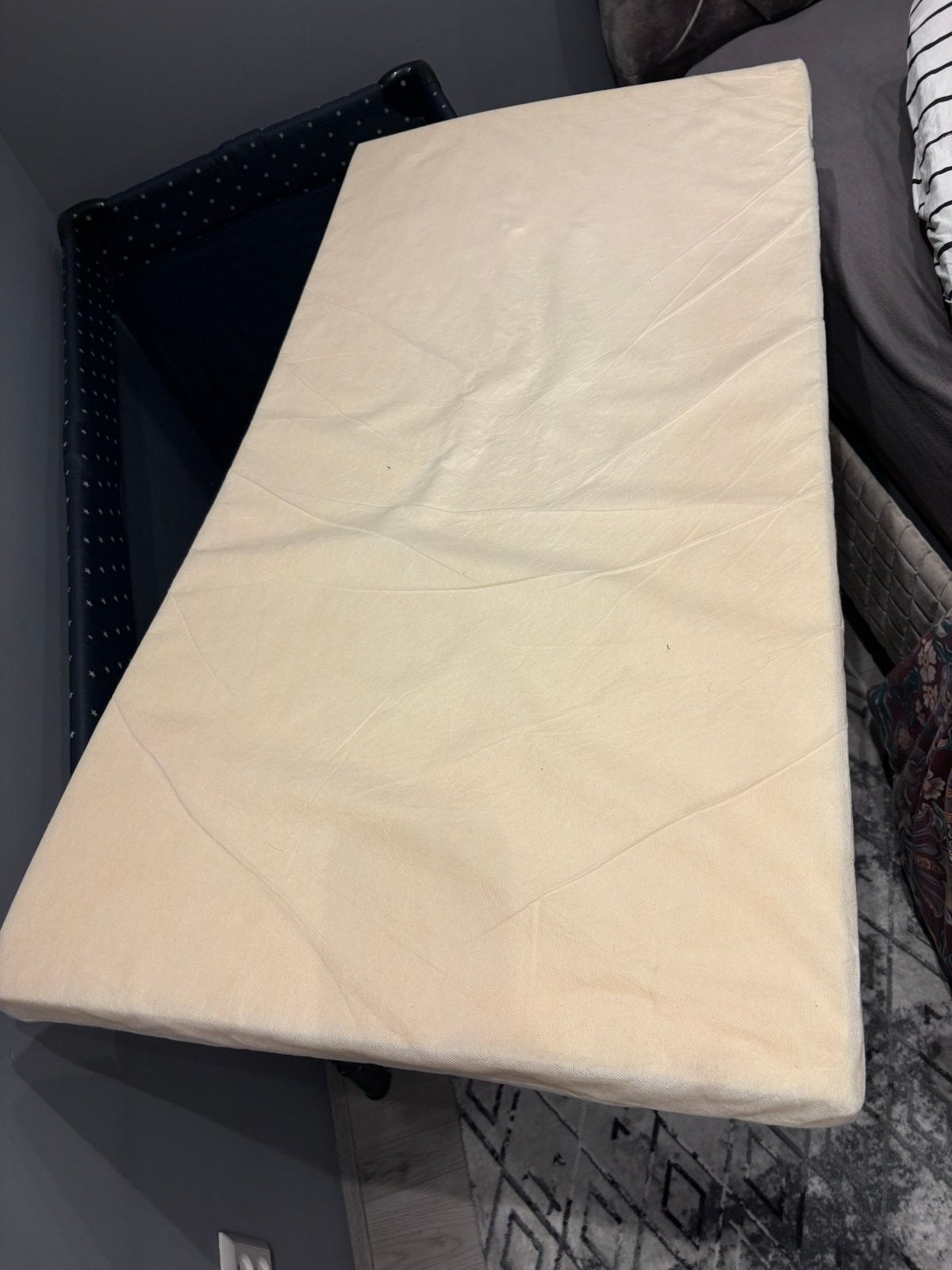 Babybedje met matras, Ophalen of Verzenden, Gebruikt, Ledikant