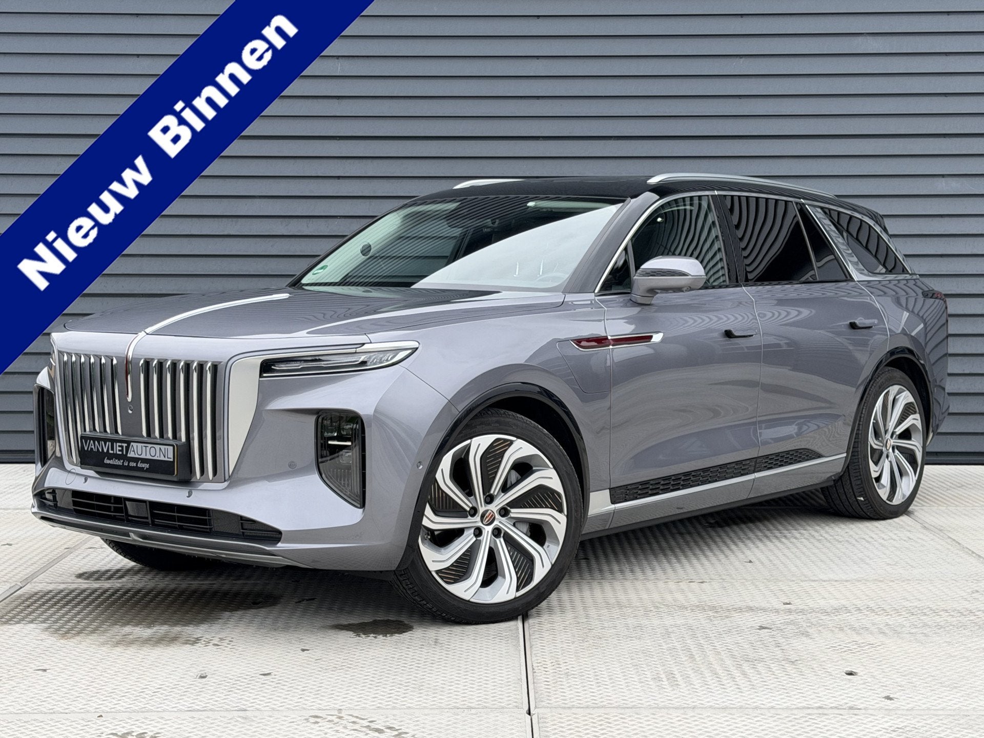 Hongqi E-HS9 President 120 kWh Long Range | SoH 98% | Trekha, Automaat, Zwart, 33 min, Vierwielaandrijving