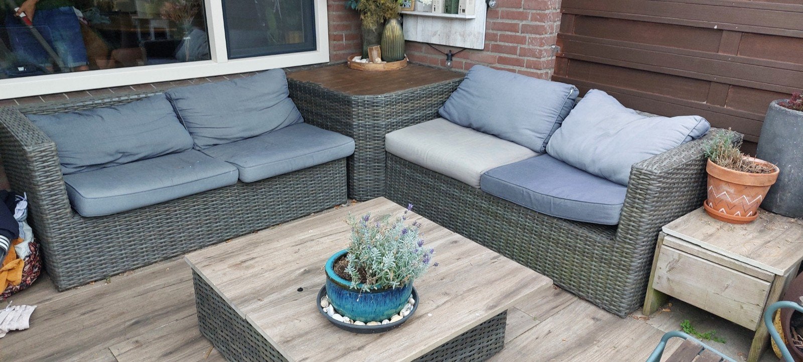 Tuinset met kussenbox als tafel - kussens aan vervanging toe, Ophalen, 4 zitplaatsen, Gebruikt, Bank