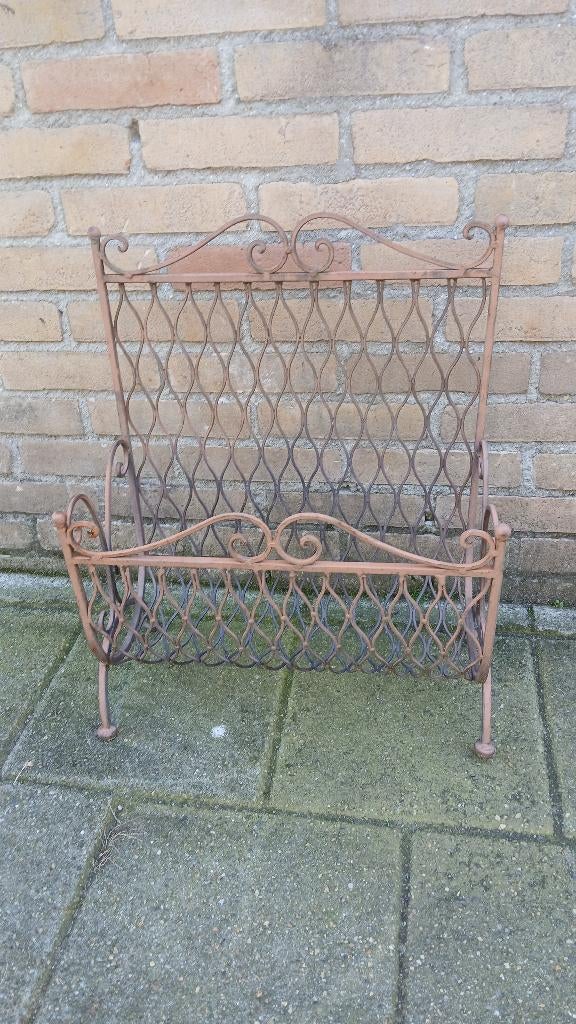 te koop een kranten bat, Ophalen, Gelezen
