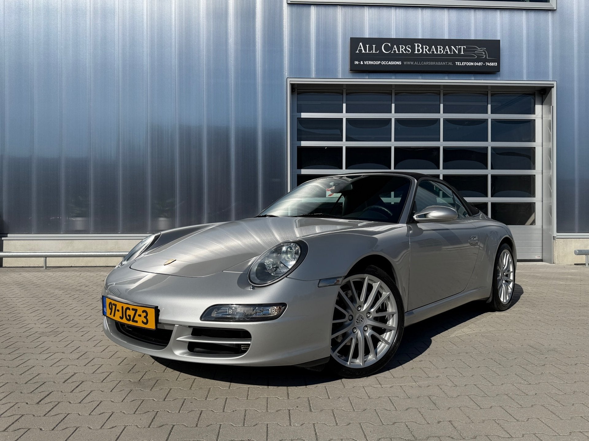 Porsche 911 Cabrio 3.6 Carrera / dealeronder/ xenon / 2e eig, Auto's, Automaat, Achterwielaandrijving, Gebruikt, Zwart