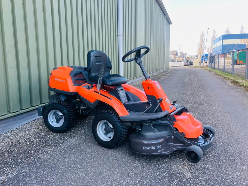 Krachtige 2 cilinder HUSQVARNA 214 TC mulching frontmaaier, Tuin en Terras, Zitmaaiers, Ophalen, Zo goed als nieuw