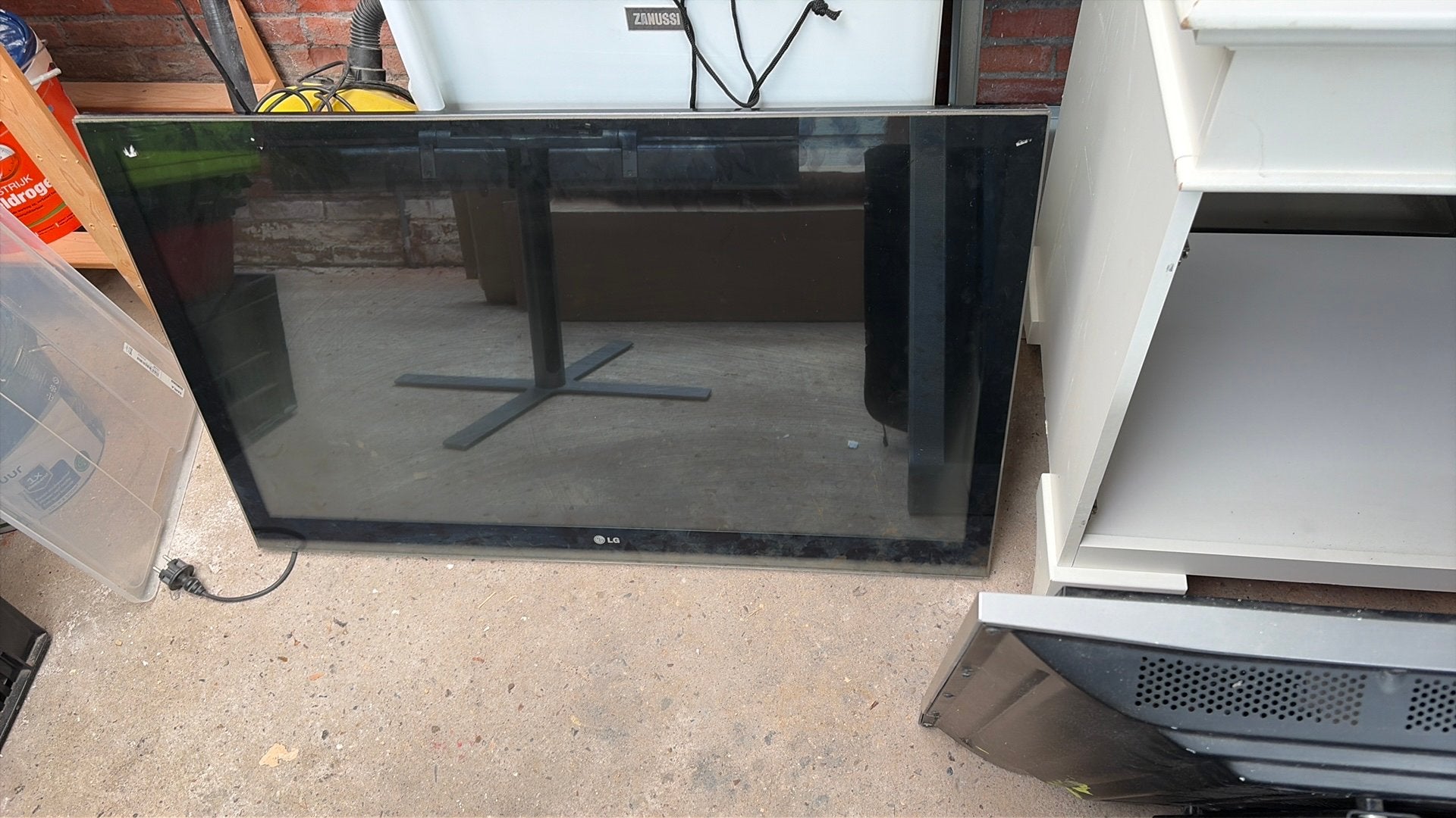Tv defect goed voor onderdelen, LED, 50 Hz, Ophalen of Verzenden, LG