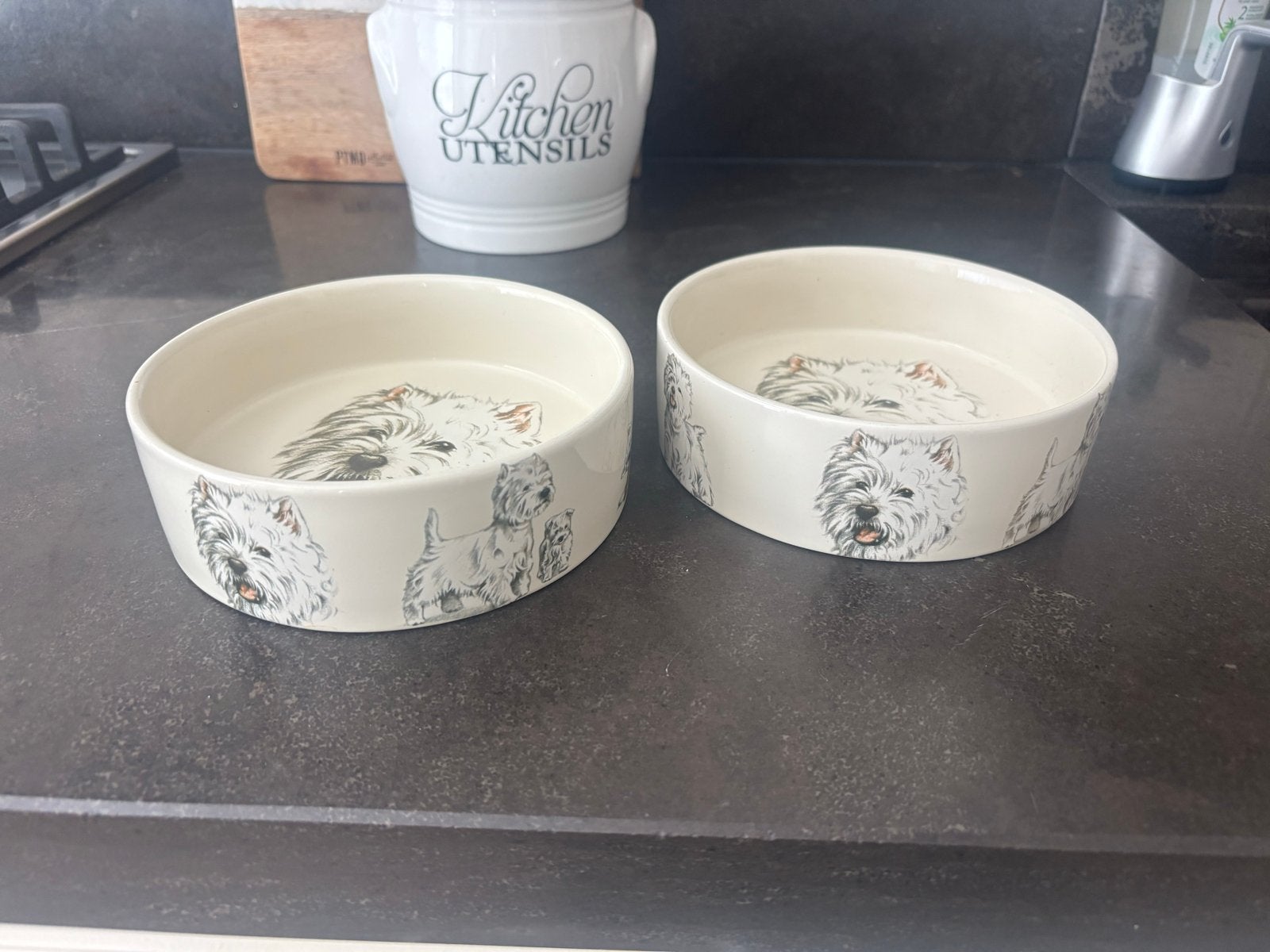 Mooie voerbakken west highland terrier, Ophalen, Zo goed als nieuw