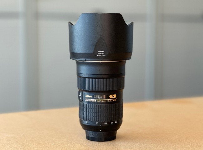 Nikon 24-70mm f/2.8G NANO AF-S occasion, Audio, Tv en Foto, Fotografie | Lenzen en Objectieven, Ophalen of Verzenden, Standaardlens