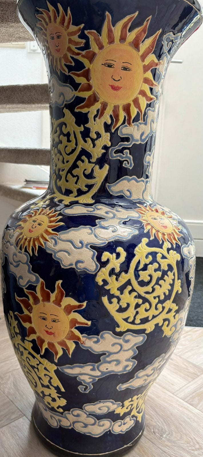 Grote blauw gele vaas, Ophalen