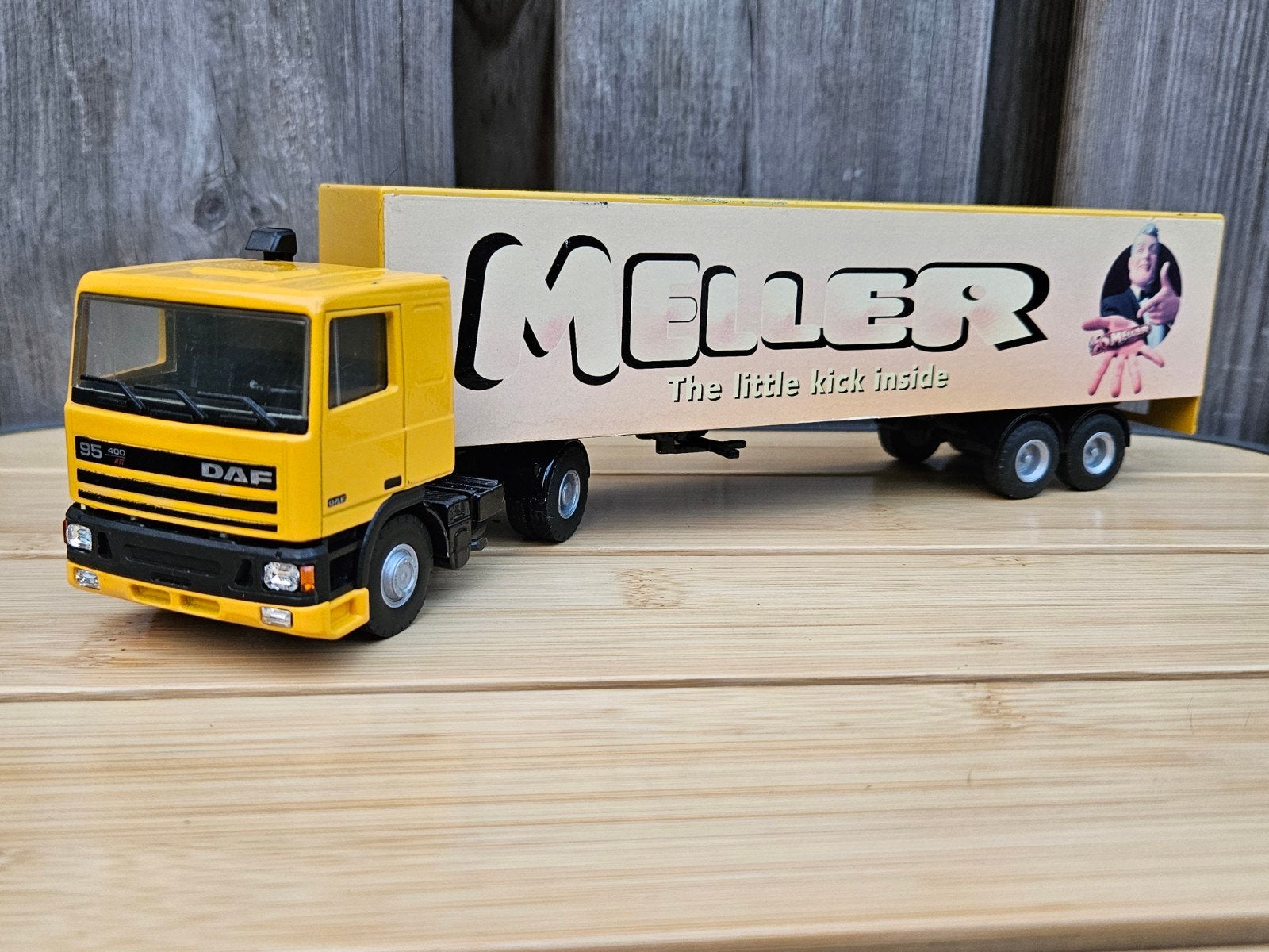 Lioncar DAF 95 Meller vrachtwagen 1:50, Ophalen of Verzenden, Gebruikt, Bus of Vrachtwagen, Lion Toys