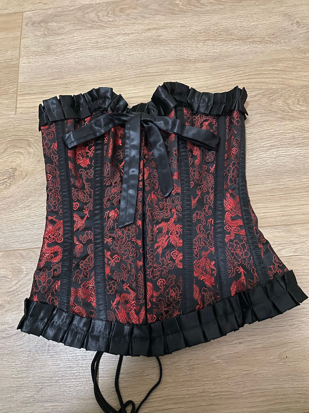 Zwart en rood korset met drakenpatroon, Kleding | Dames, Ophalen of Verzenden, Zwart, Body of Korset