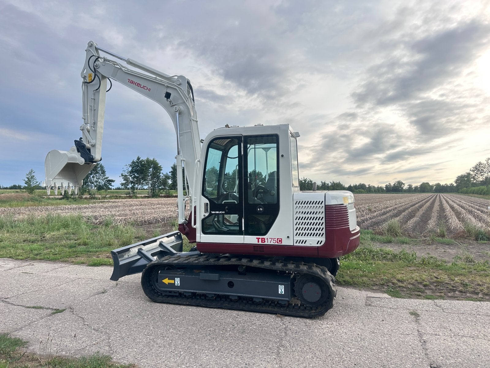 Takeuchi tb 175 graafmachine kraan rupskraan, Ophalen, Graafmachine