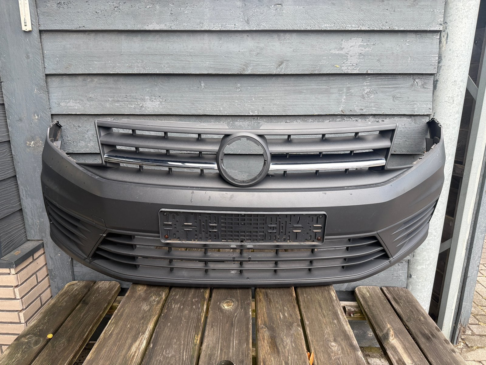 Voorbumper Volkswagen Caddy MK4, Auto-onderdelen, Carrosserie en Plaatwerk, Gebruikt, Ophalen of Verzenden, Bumper, Volkswagen