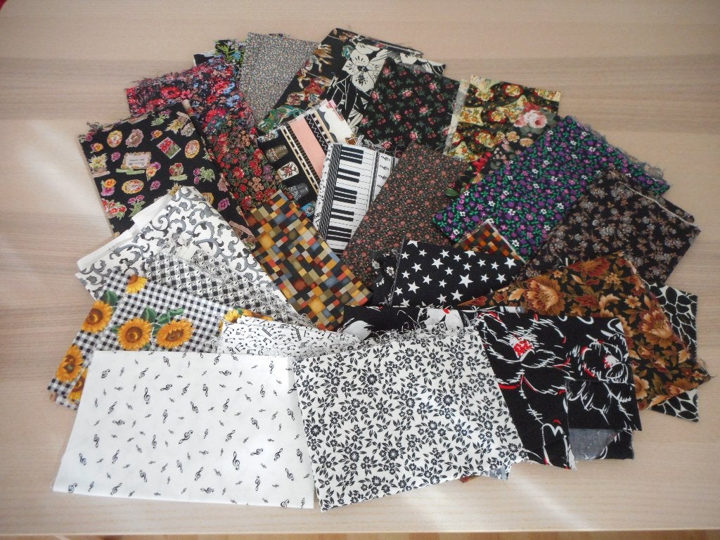Pakket lapjes, stof in de kleur tint zwart, patchwork, quilt, Hobby en Vrije tijd, Stoffen en Lappen, 120 cm of meer, Zwart, Ophalen of Verzenden