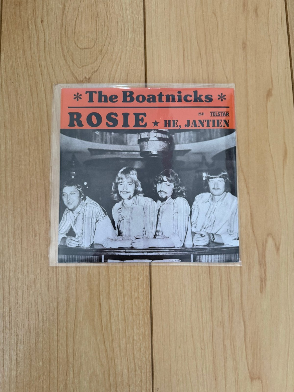 Single The Boatnicks “Rosie/Hé Jantien” herpers!, Ophalen of Verzenden, Nieuw in verpakking, Nederlandstalig