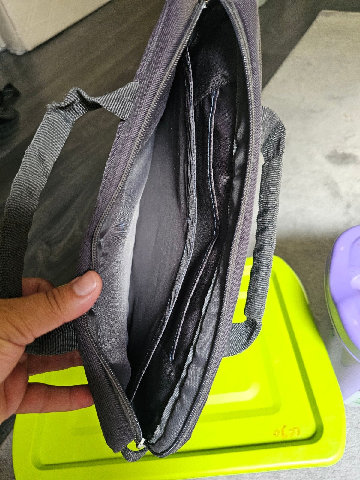 laptoptas, Computers en Software, Laptoptassen, Ophalen of Verzenden, 14 inch, Grijs