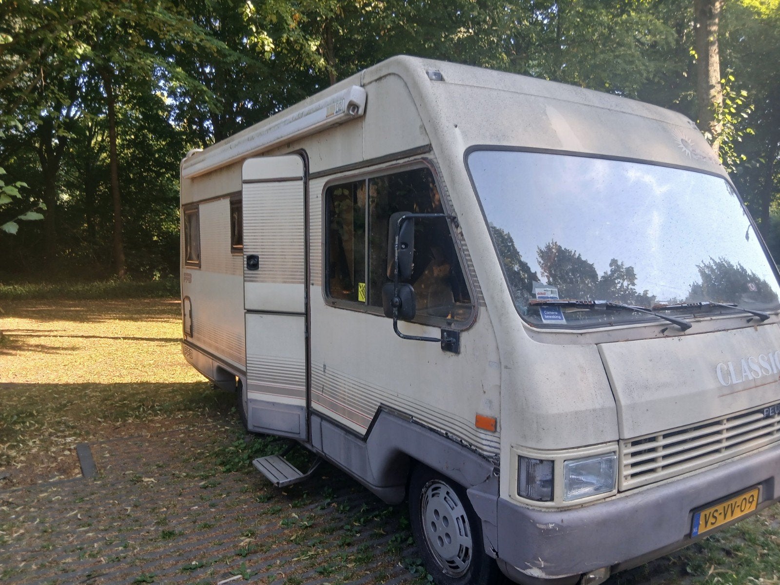 Compacte Peugeot Classic 570 Camper, Particulier
