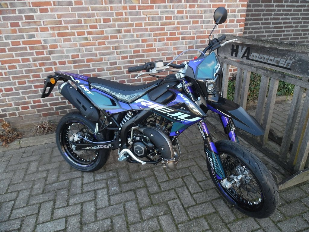 Rieju MRT Trophy Mirage Euro5+ NIEUWE KLEUR 2026 0KM, 6 versnellingen, Maximaal 45 km/u, Nieuw, Ophalen of Verzenden