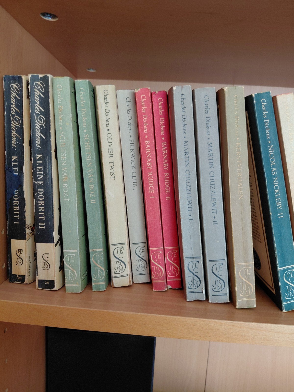charles dickens werken. 38 delig, Boeken, Ophalen of Verzenden, Gelezen
