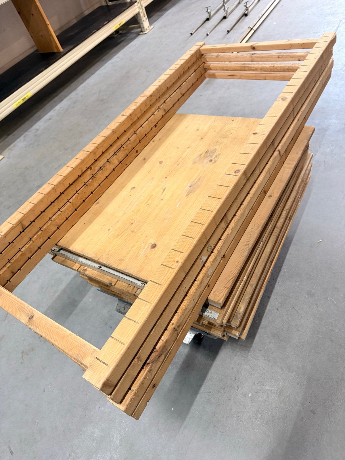 Ahrend Houten stelling - Gebruikt70 diep, 160 hoog, Ophalen, Gebruikt
