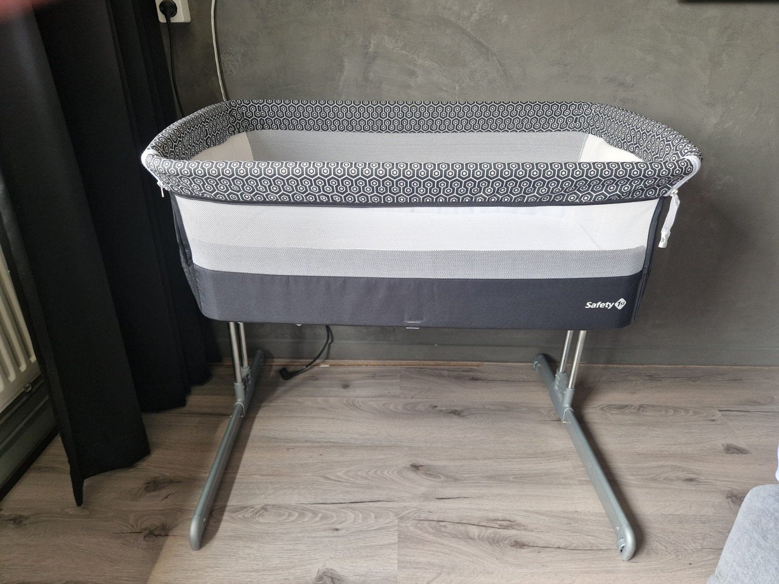 Safety 1st  Co-Sleeper, Kinderen en Baby's, Babywiegjes en Ledikanten, Ophalen, Zo goed als nieuw, Wieg