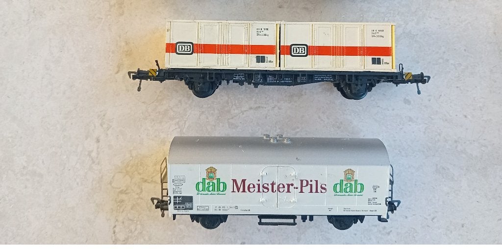 H0#522 Fleischmann 5232, 5342 goederenwagons., Gebruikt, Gelijkstroom, Fleischmann, Wagon