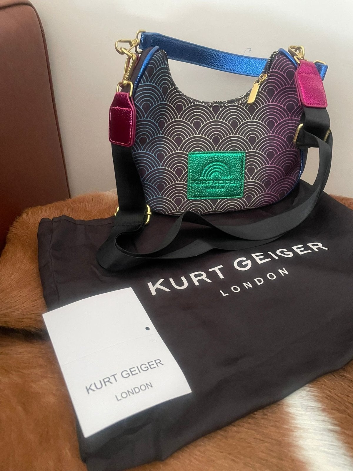 Kurt Geiger London Schoudertasje -, Ophalen of Verzenden, Zo goed als nieuw, Overige kleuren, Schoudertasje
