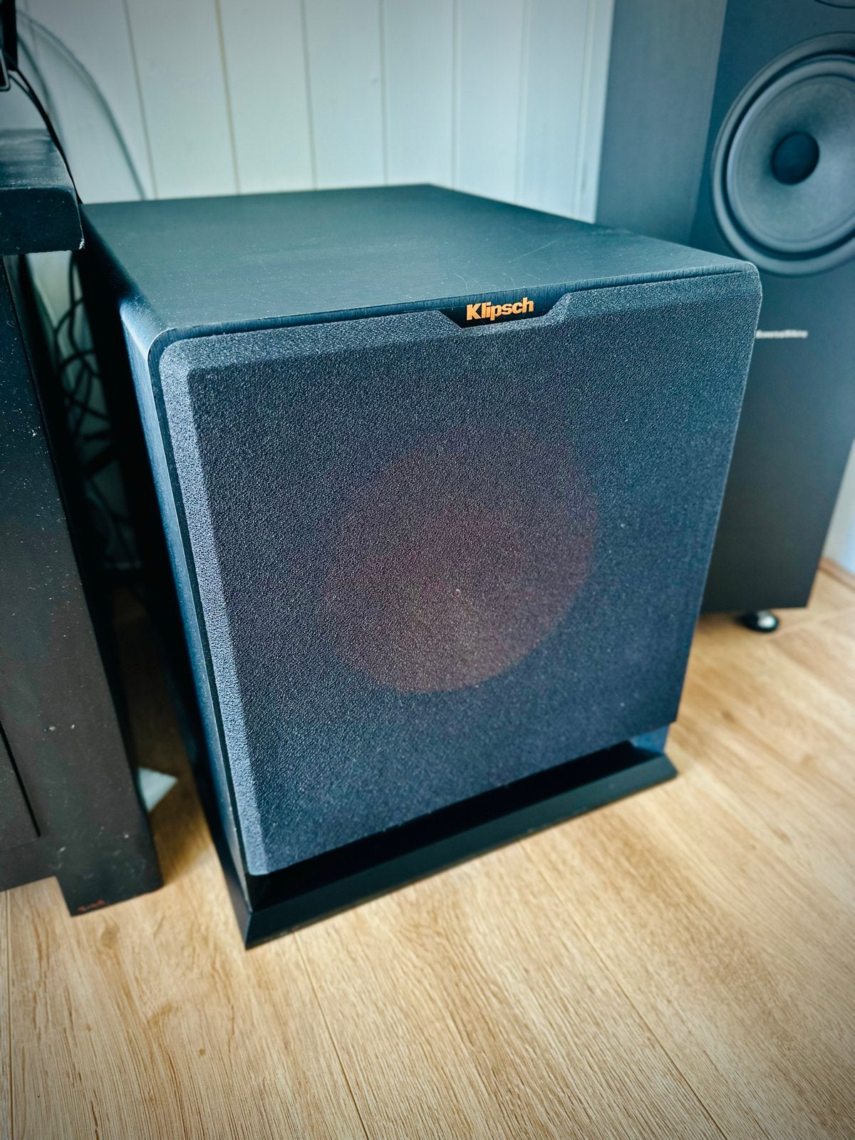 Klipsch R-112SW Subwoofer, Subwoofer, Zo goed als nieuw, Basreflex, Ophalen