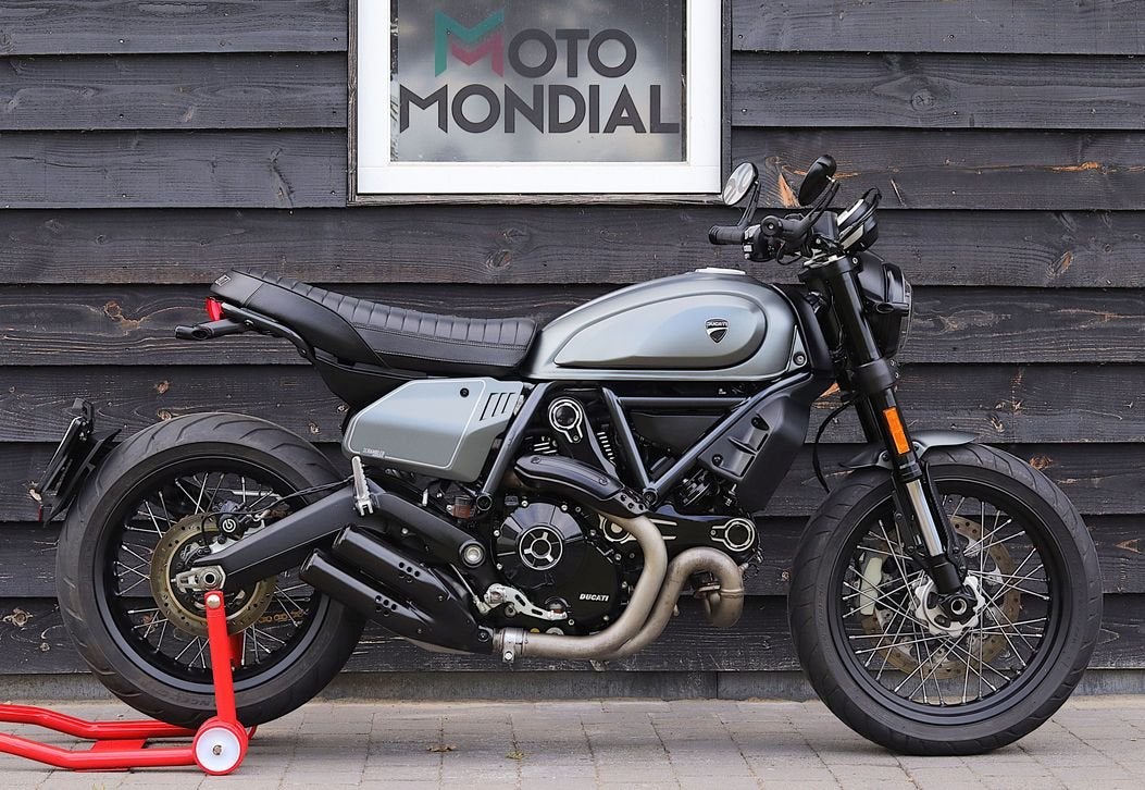 DUCATI SCRAMBLER NIGHTSHIFT (bj 2021), DUCATI, 2 cilinders, Bedrijf, Onbekend