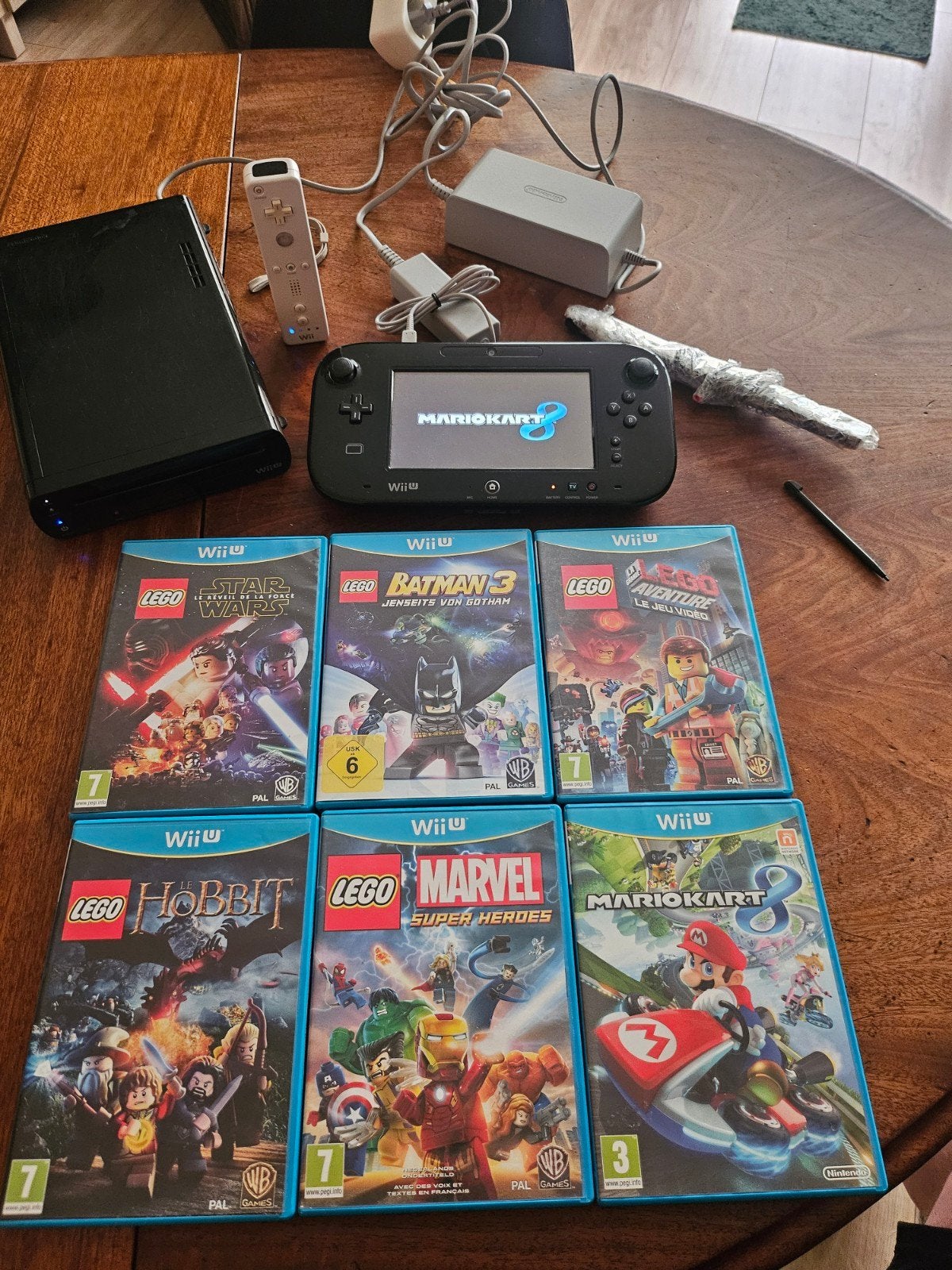Nintendo Wii U 32GB met 6 games., Ophalen of Verzenden, Gebruikt, Met 2 controllers, Met games