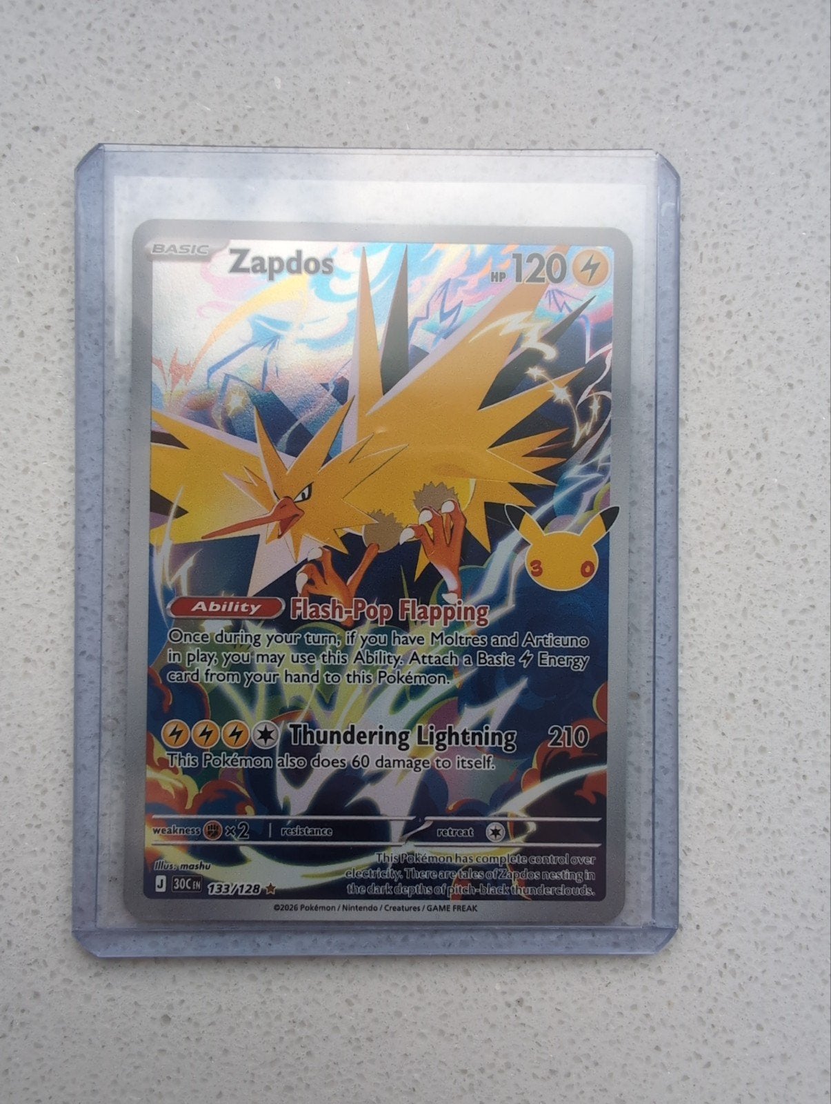Pokémon Kaart Zapdos 30th Celebrations 133/128, Verzenden, Nieuw, Losse kaart