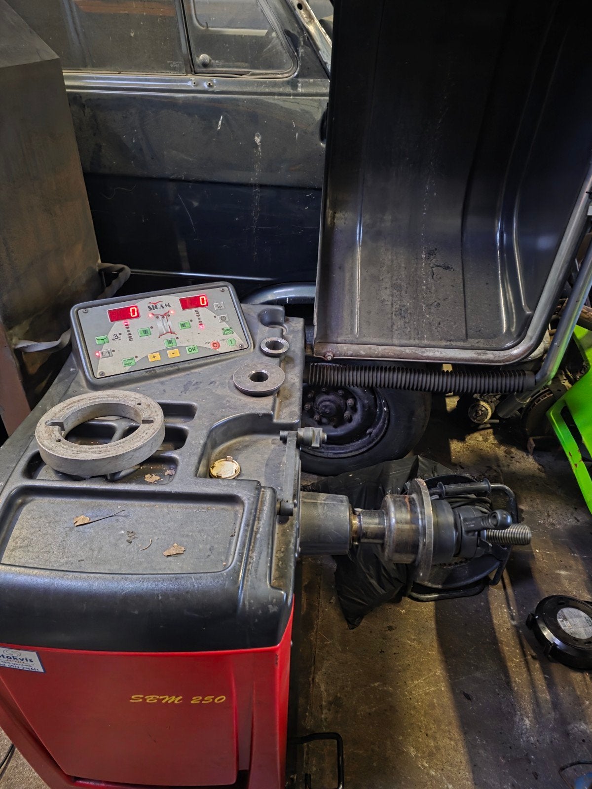 Sicam SBM 250 Balanceerapparaat - Gekalibreerd & Onderhouden, Auto-onderdelen, Banden en Velgen, Ophalen of Verzenden, Zomerbanden