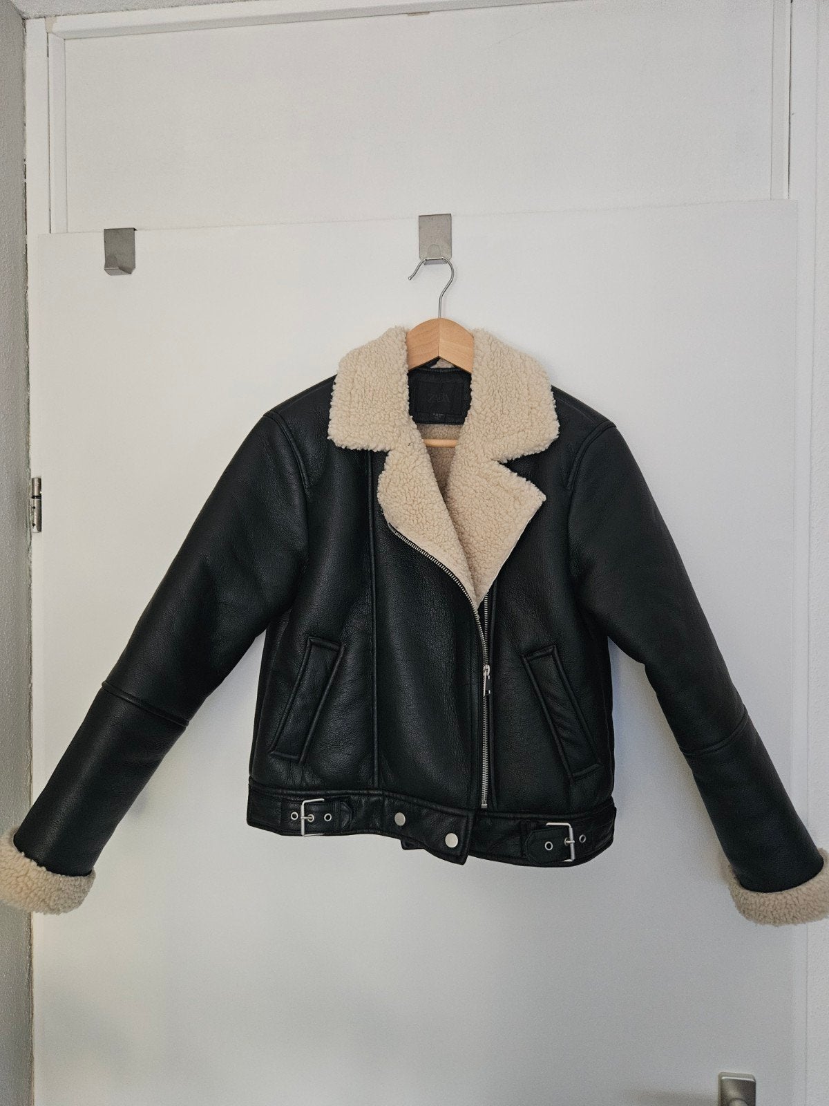 Zara pilotenjack met teddy voering - Zwart (maat 156 cm), Meisje, Ophalen of Verzenden, Zo goed als nieuw, Zara