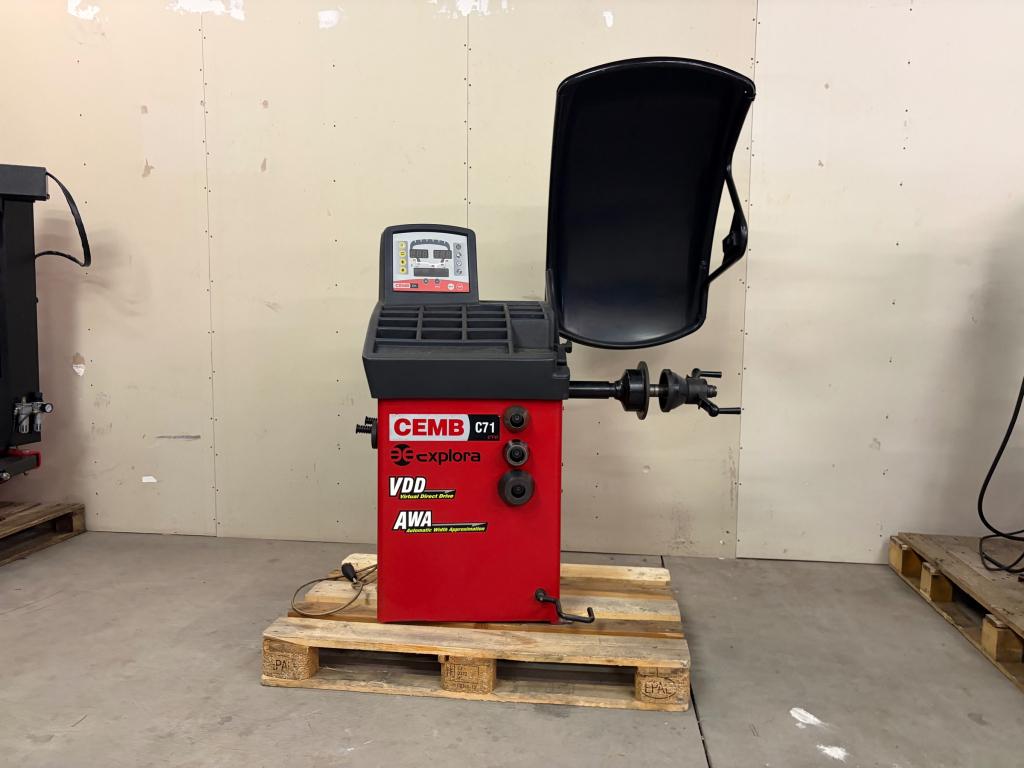 CEMB C71 Evo sonar balanceer machine / balanceer apparaat, Niet ingevuld, Gebruikt, Niet ingevuld, Ophalen of Verzenden