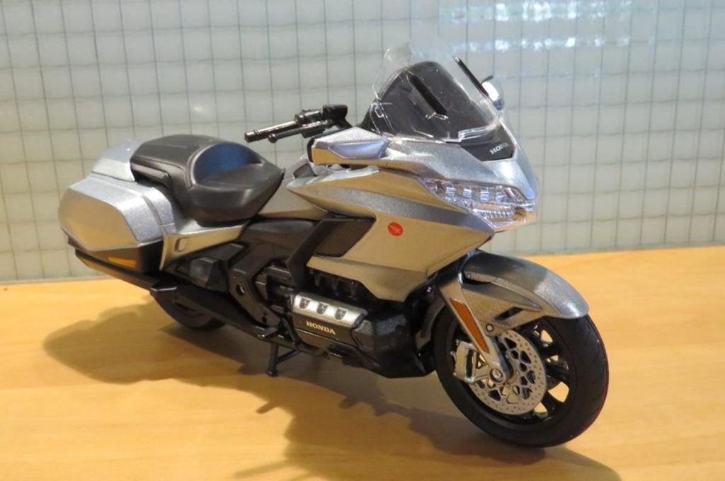 Honda GL1800 Goldwing grey 1:12 62202 22 cm. lang, MayCheong, Nieuw, Ophalen of Verzenden, 1:9 t/m 1:12