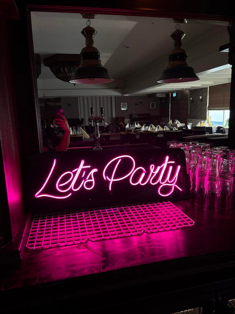 Neon LED 'Let's Party' Lichtbord - Roze, Ophalen of Verzenden, Nieuw