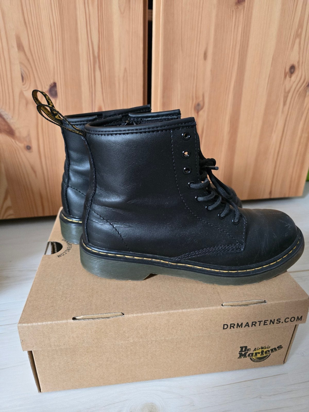 Dr. Martens, maat 36, Ophalen
