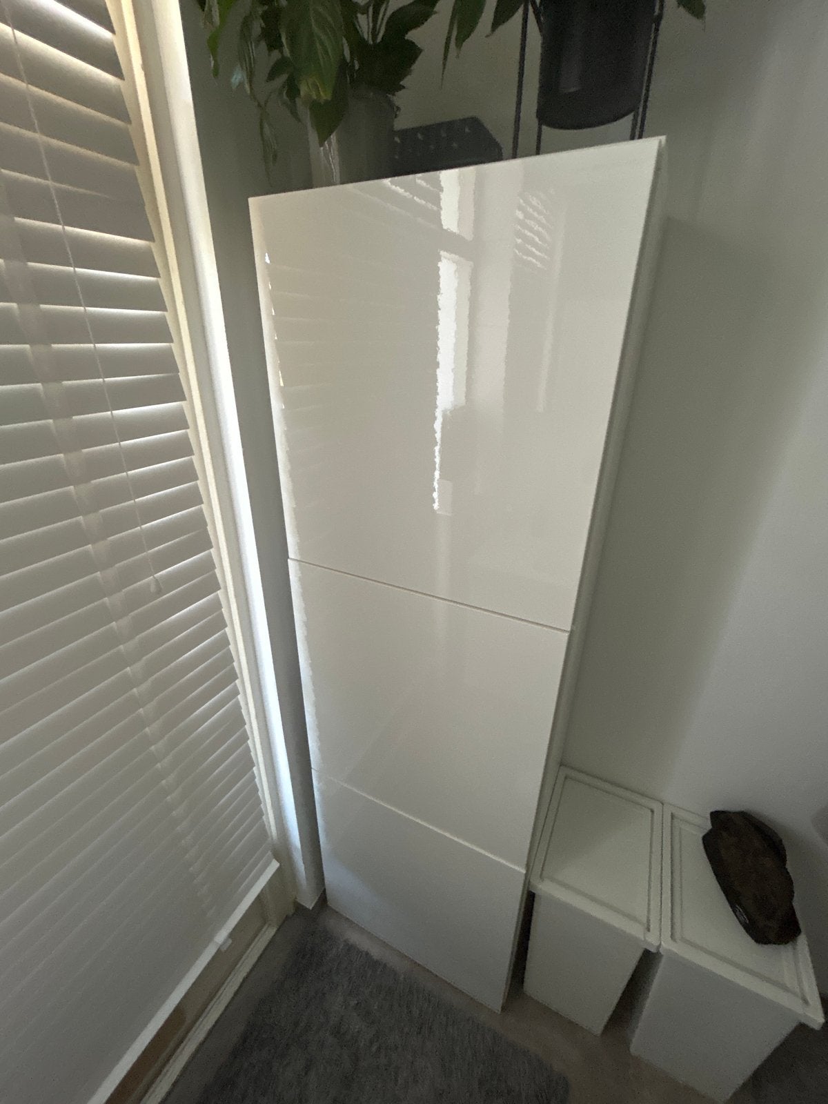 Witte kast met deuren en planken, ikea BESTA, Ophalen, Minder dan 50 cm, Gebruikt, 150 tot 200 cm