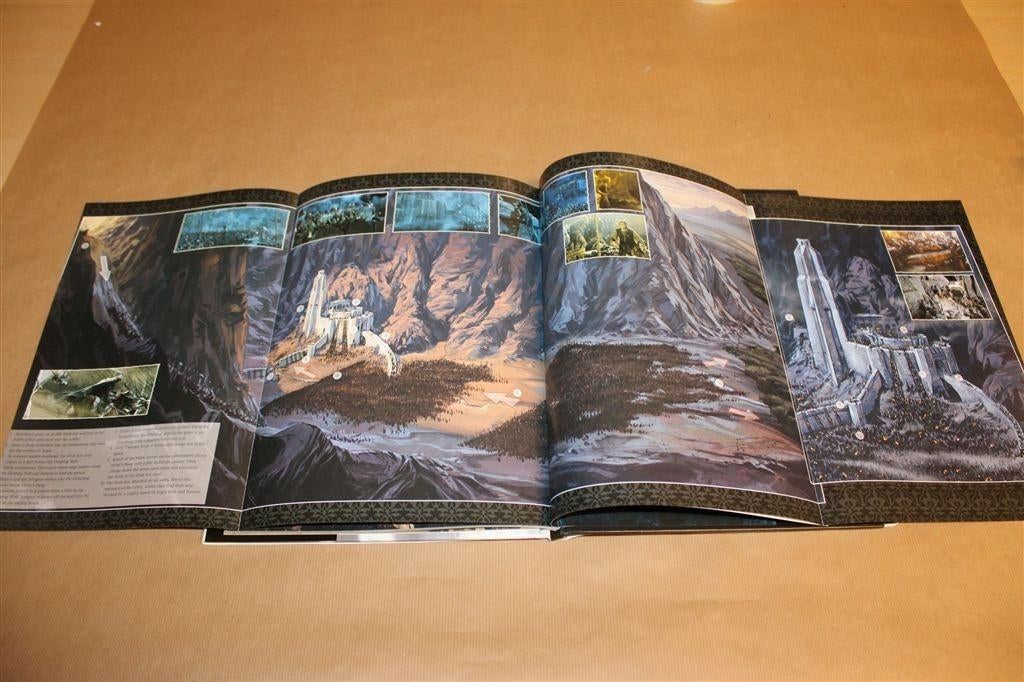Lord of the Rings Two Towers — Visuele Filmgids Groot Form., Ophalen of Verzenden, Gelezen, Personen