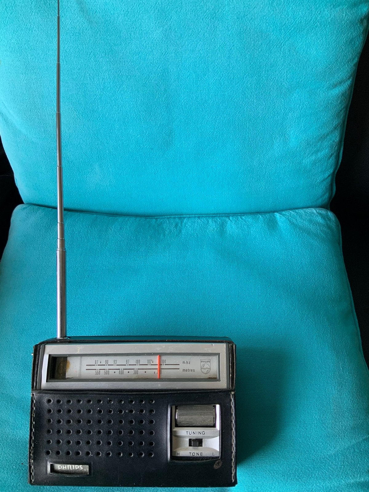 VINTAGE:WERELDOMROEP-RADIO:PHILIPS.KLEIN,,ZWART€12,50, Audio, Tv en Foto, Ophalen of Verzenden, Wereldontvanger
