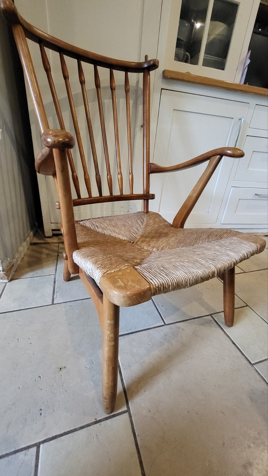 Vintage Dutch design spindle armchair by De Ster Geldermalse, Huis en Inrichting, Ophalen, Gebruikt, Bruin, Hout