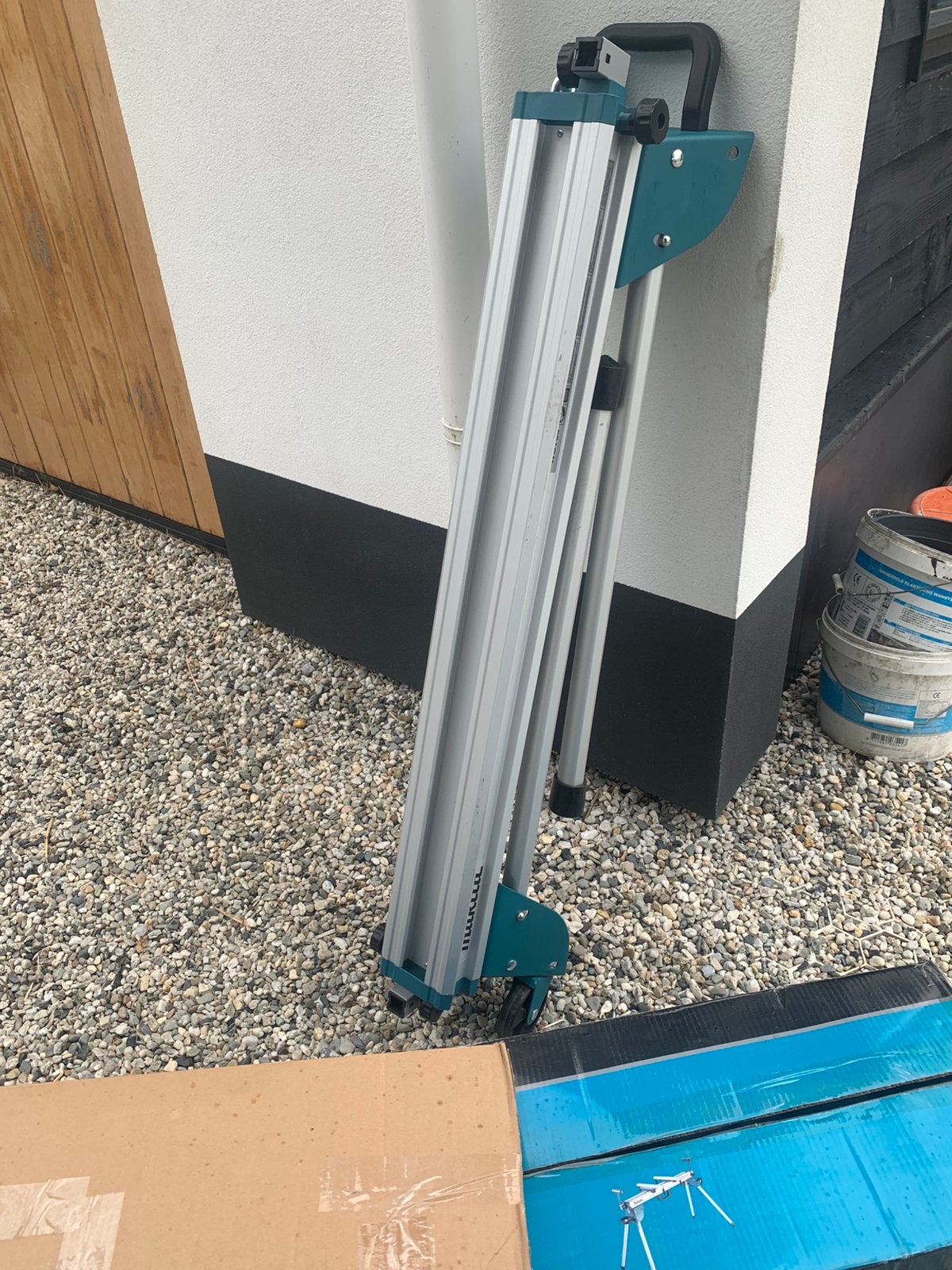 MAKITA WST06 onderstel, Doe-het-zelf en Verbouw, Gereedschap | Zaagmachines, Ophalen, 70 mm of meer, Nieuw, Afkortzaag