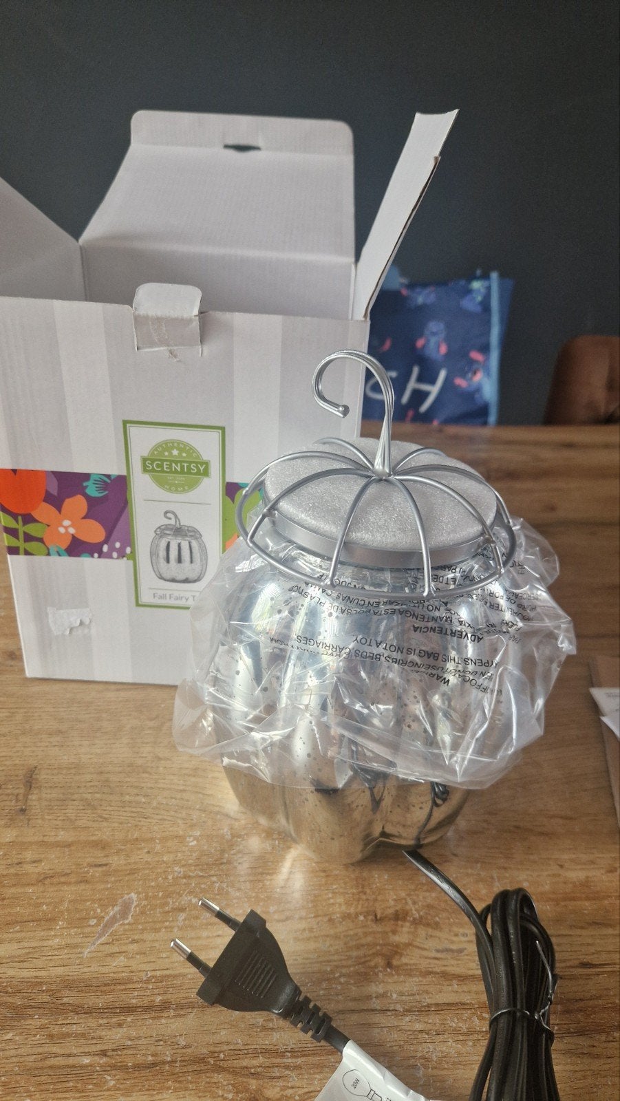 scentsy pompoen fall fairy tale geurlamp, Ophalen of Verzenden, Nieuw