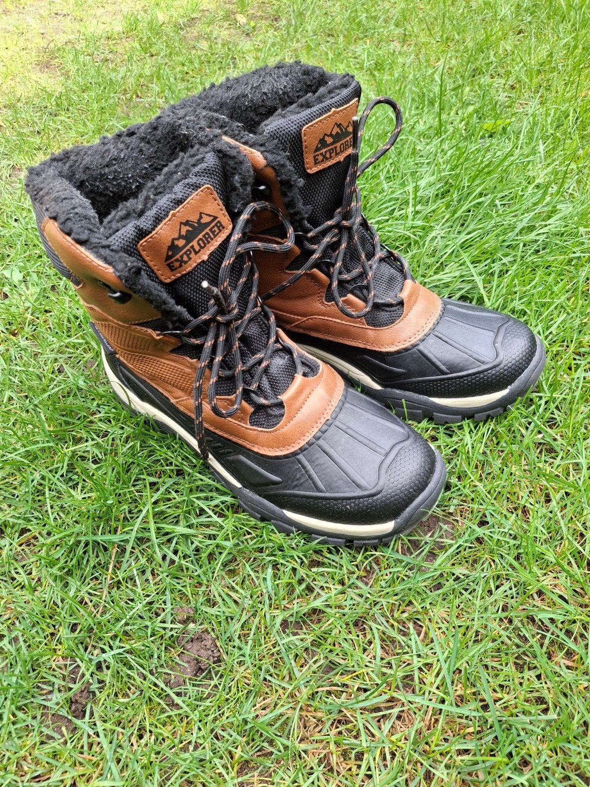 waterdichte outdoor laarzen jongens/ heren maat 41, Ophalen, Zo goed als nieuw, Bruin, Boots