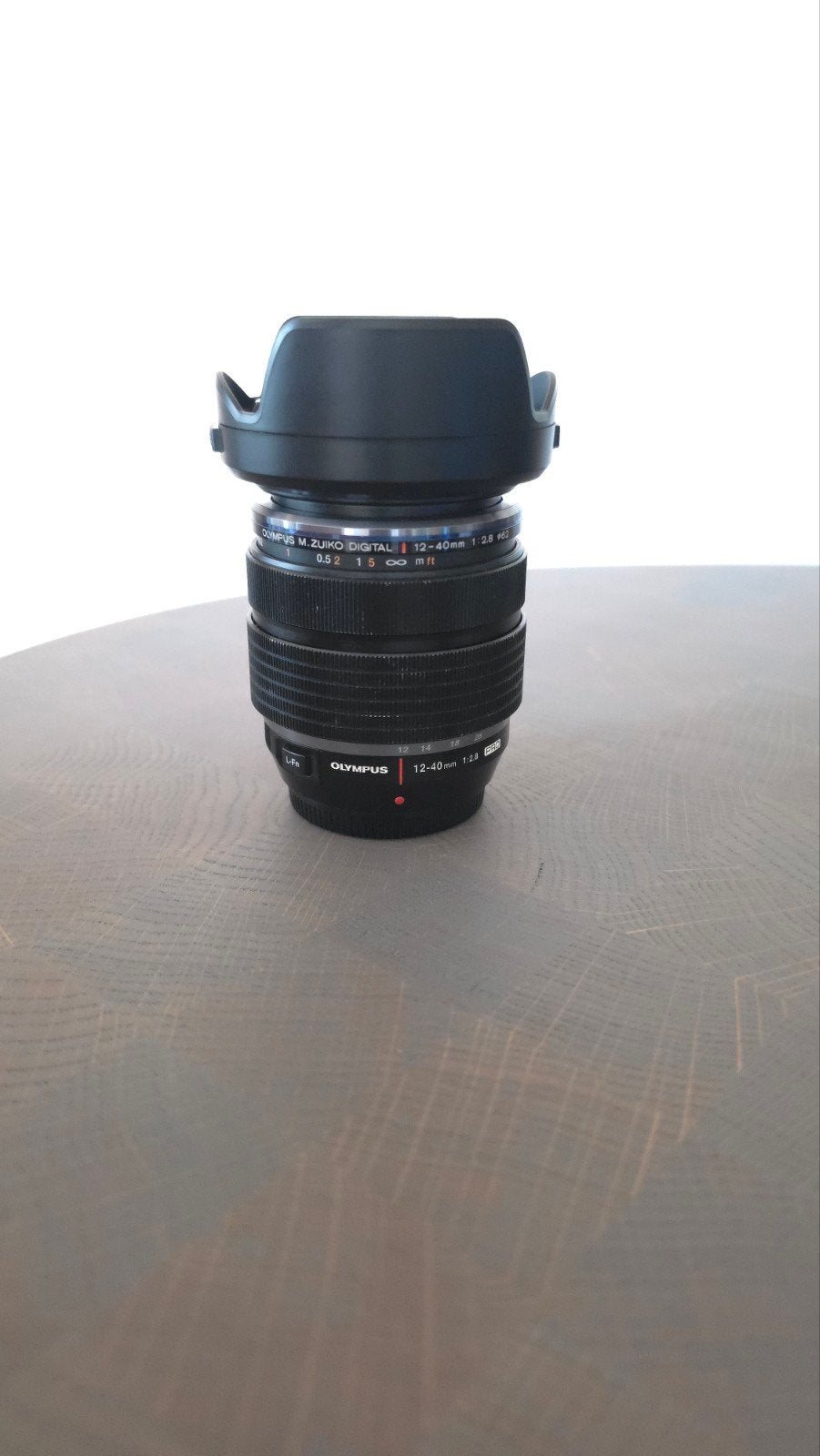 Olympus M.Zuiko Digital ED 12-40mm f/2.8 PRO, Micro Four Thirds, Olympus, Zo goed als nieuw, Zonnekap