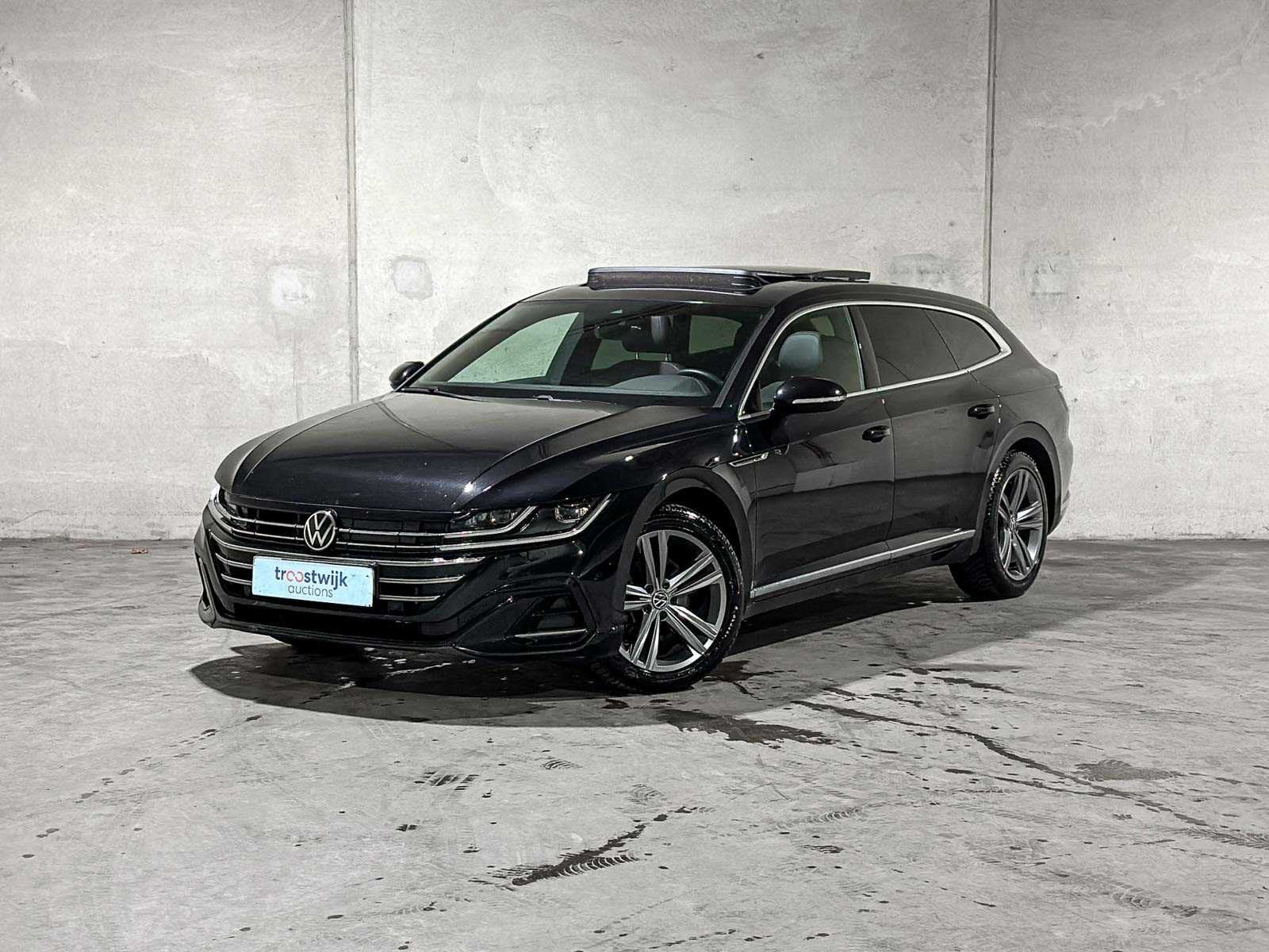 Volkswagen Arteon Shooting Brake 1.4 eHybrid 160kW 6-DSG R-L, Auto's, Volkswagen, Arteon, Gebruikt, Euro 6, 1714 kg