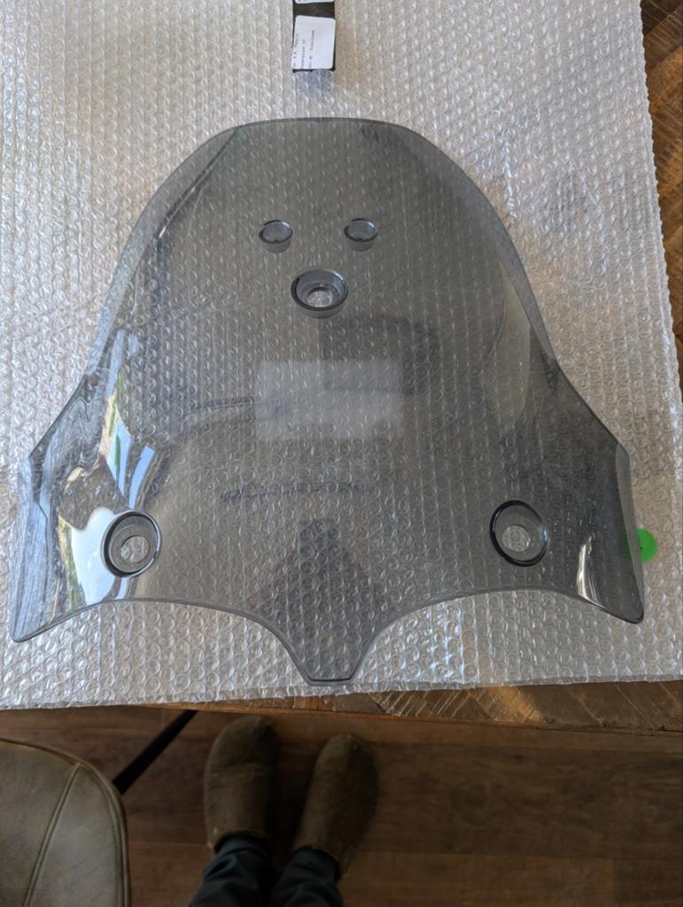 Scherm voor Moto Guzzi V85 TT uit 2025 - Nieuw model!, Ophalen of Verzenden, Zo goed als nieuw