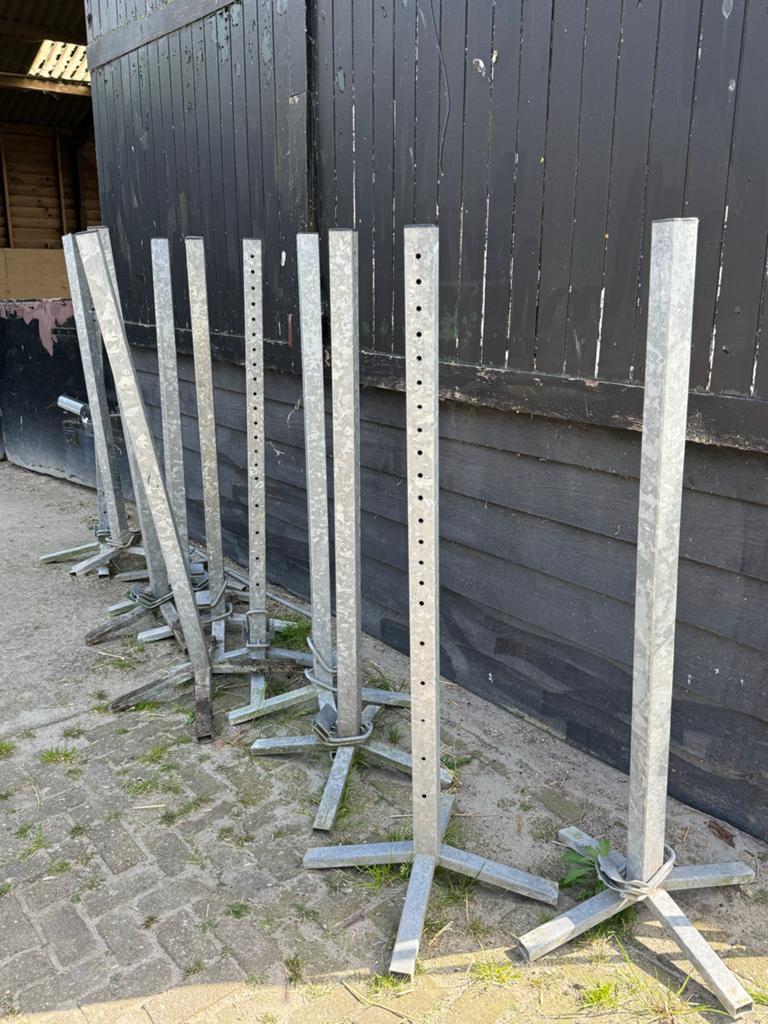 12 Springstaanders met lepels, Doe-het-zelf en Verbouw, Steigers, Ophalen, Gebruikt, Overige typen, 2 tot 5 meter
