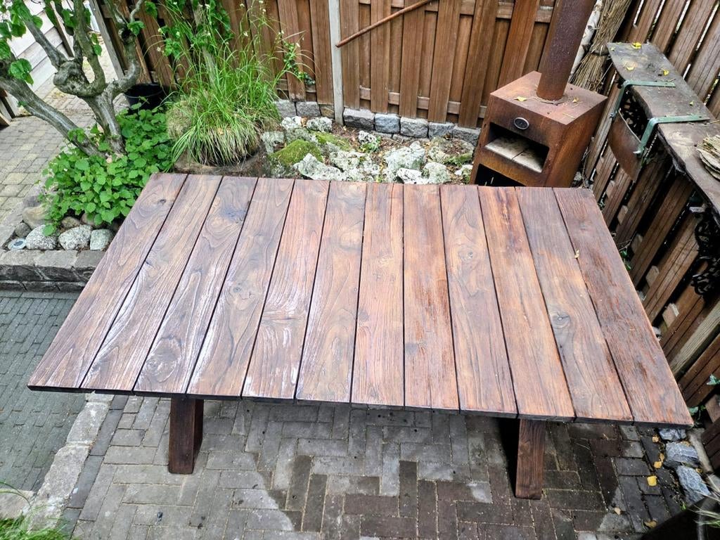 Eiken tuintafel met zinken afdekplaat en eiken bankje., Ophalen, Hout