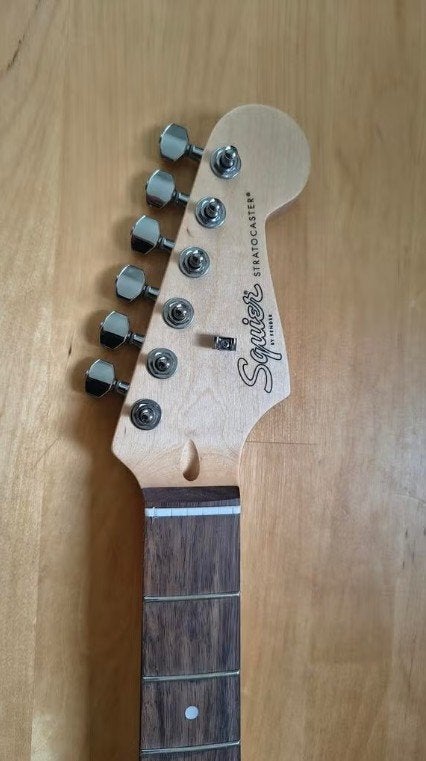Squier hals in nieuwstaat