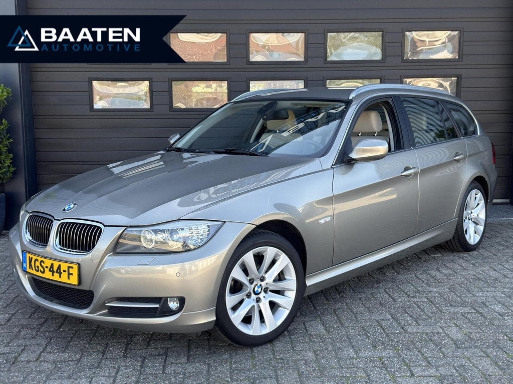 BMW 3-serie Touring 325xi Luxury Line Edition|UNIEK|Leder|Na, Auto's, BMW, Bedrijf, Te koop, 3-Serie, 4x4, ABS, Airbags, Airconditioning